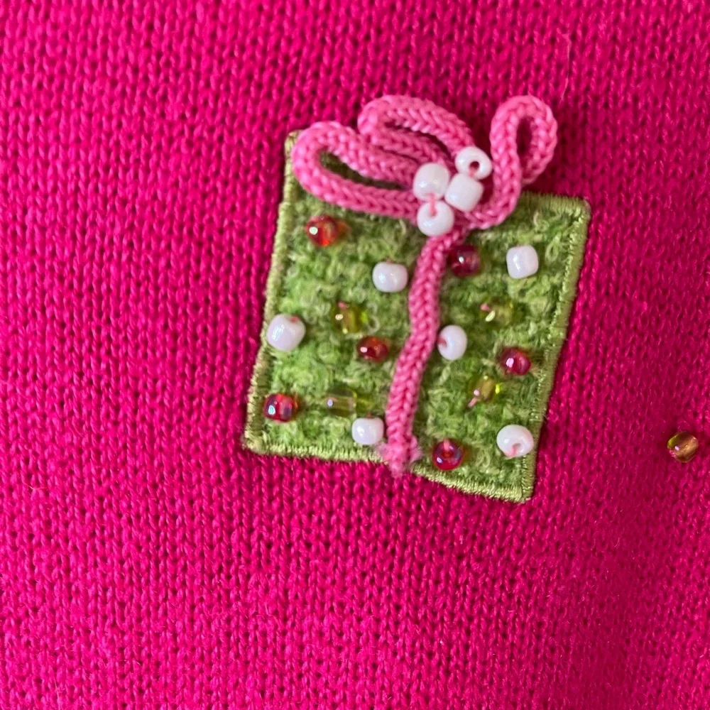 Christmas Sweater ๐
๐ป๐๐ - Picture 6 of 9